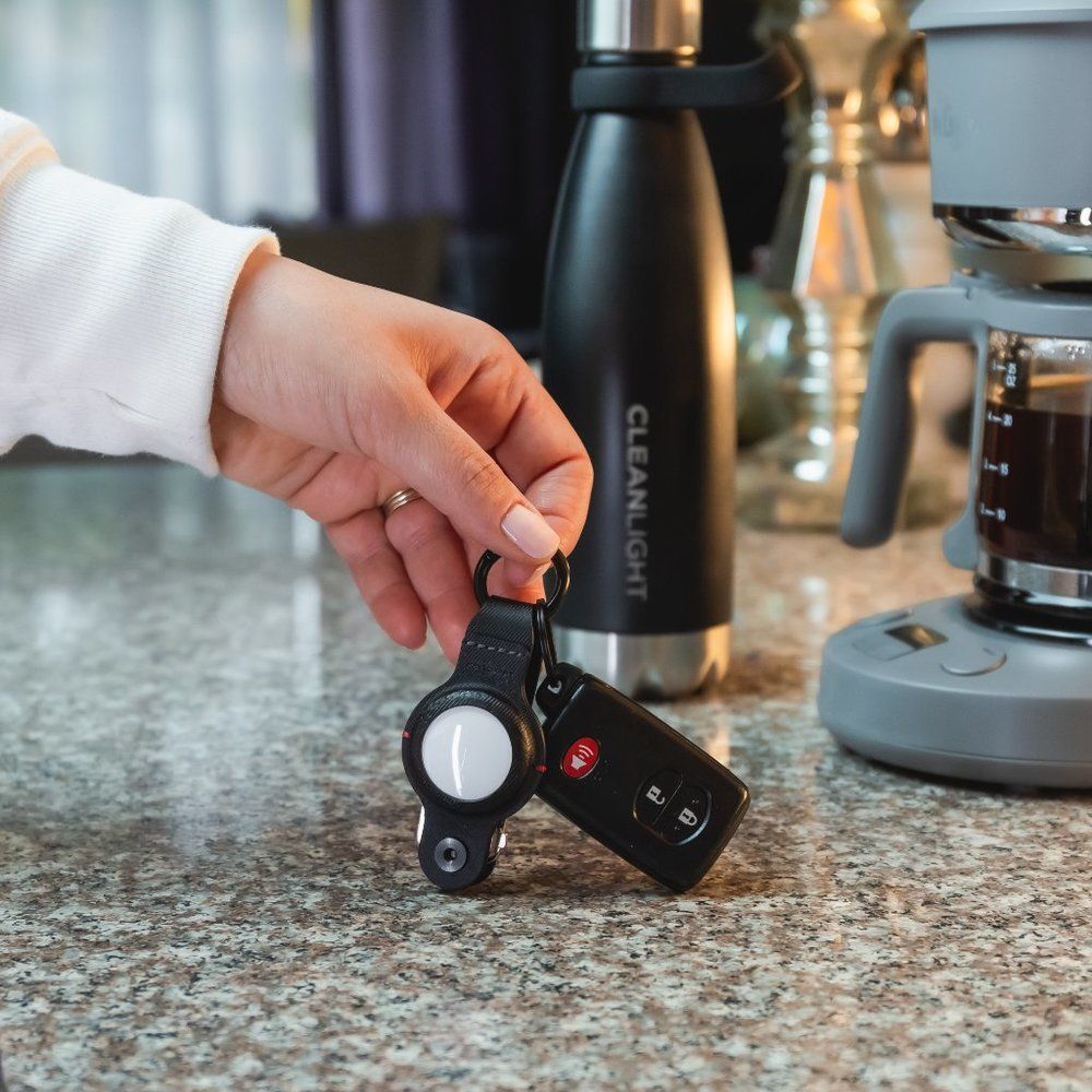 KeySmart AirTag Holder- Black